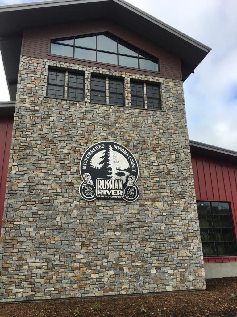 McGregor Lake Ledge Thin Veneer - Brewery