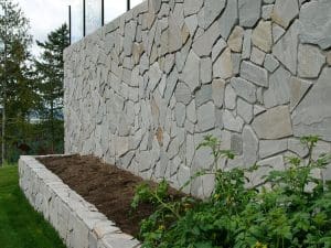 Grigio Fieldstone Thin Veneer project