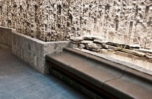 Hand Rockfaced Lannon Castlestone Thin Veneer project