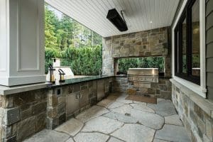 Sierra Ridge Roman Castlestone Thin Veneer project