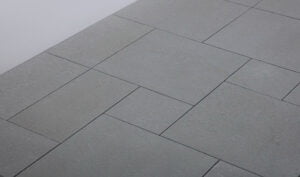 Bucine Bluestone Flamed Pattern 24in